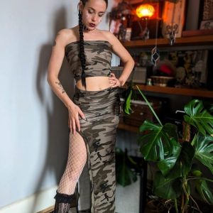 LALA CROFT high slit maxi skirt